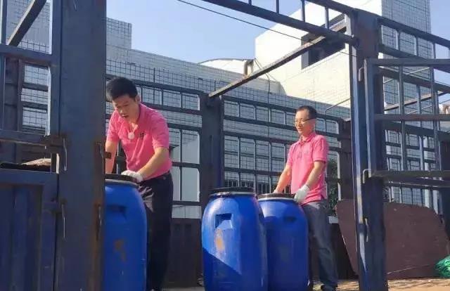 致敬圖像人！高溫下的堅(jiān)守致敬圖像人！高溫下的堅(jiān)守